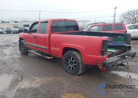 2002 Chevrolet Silverado 1500 Ls z USA, uszkodzony, nr VIN 2GCEK19T221416190